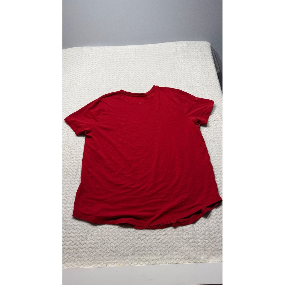 Lululemon Womens Red Short Sleeve Relaxed Fit Curved Hem T-Shirt 4978